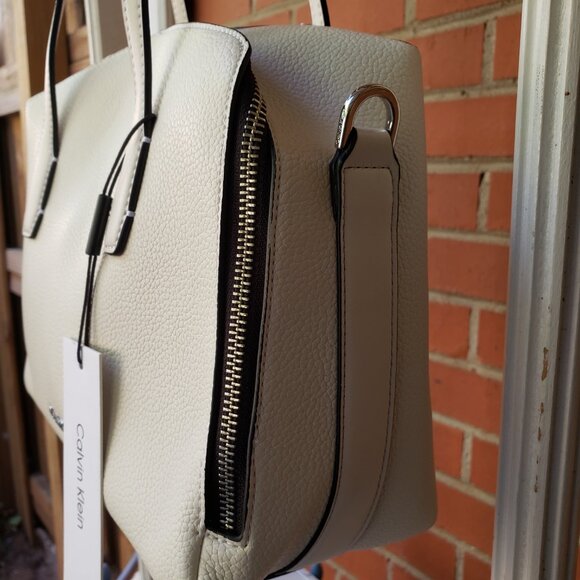 BNWT CALVIN KLEIN BRENDA convertible satchel / adjustable shoulder cherub white - Picture 10 of 11